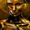 Glasschilderij - 100x150 / 80x120cm (liggend) - Exclusive - Vrouw Gouden Tint meubelboutique.nl